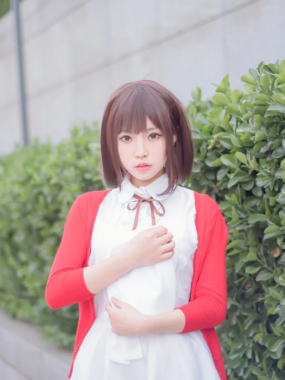 COS图集丨Coser白易子教主:NO.013-加藤惠[12P-186MB]