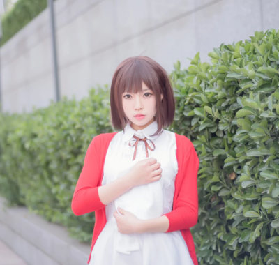 COS图集丨Coser白易子教主:NO.013-加藤惠[12P-186MB]