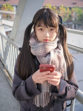 COS图集丨Coser赤西夜夜(稚乖画册):NO.023-吉他少女[83P2V-1.55G]