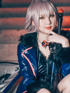 不只是Cosplay!Sameki镜头下的[更衣人偶坠入爱河的利兹],40P展现灵魂之美