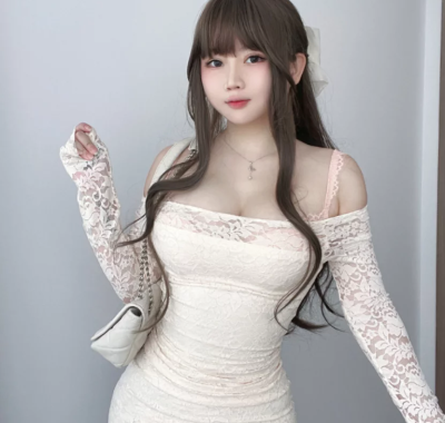 coser是依酱吖新作学姐约会日甜到犯规,30P+4V高清完整版来啦