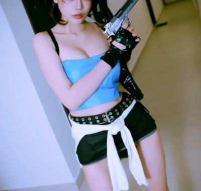 美图欣赏丨Coser_Byoru:NO.011-吉尔瓦伦蒂安[28P-22MB]