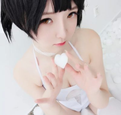 美图欣赏丨Coser一小央泽:NO.020-高雄·泳装[19P-181MB]