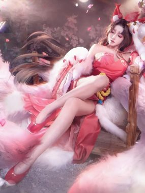 「走路摇ZLY」COS图集全部作品合集 [持续更新]