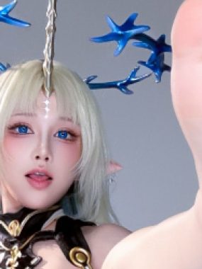 水淼aqua的芙露德莉斯幻境：当自拍升维成数字艺术宣言