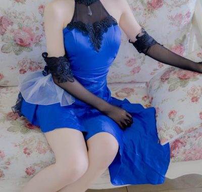 少女映画的白丝与莹草：日系写真的纯美诠释