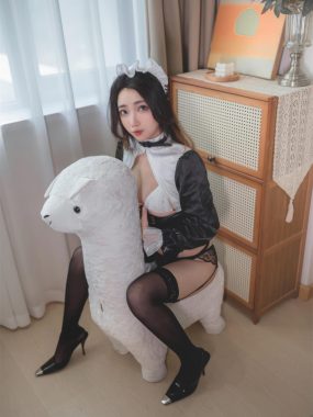 「杏仁曲奇」微博COS全部作品合集下载 [持续更新]